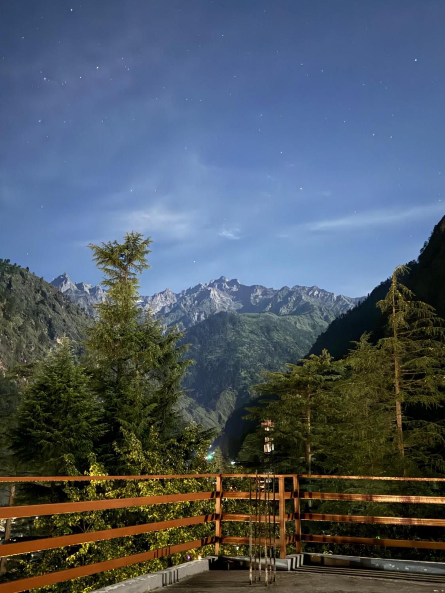 Delight Homestay Kasol Exterior foto